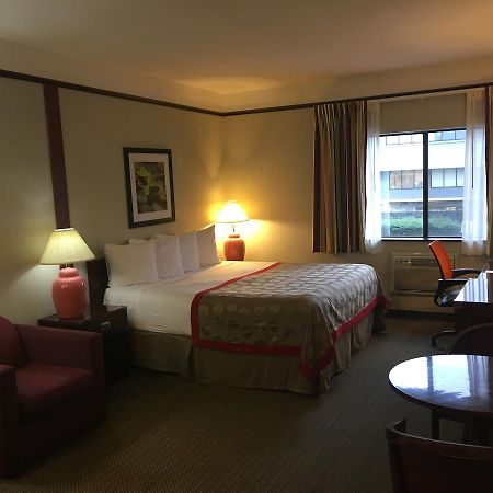 Ramada by Wyndham Portland Airport Otel Dış mekan fotoğraf