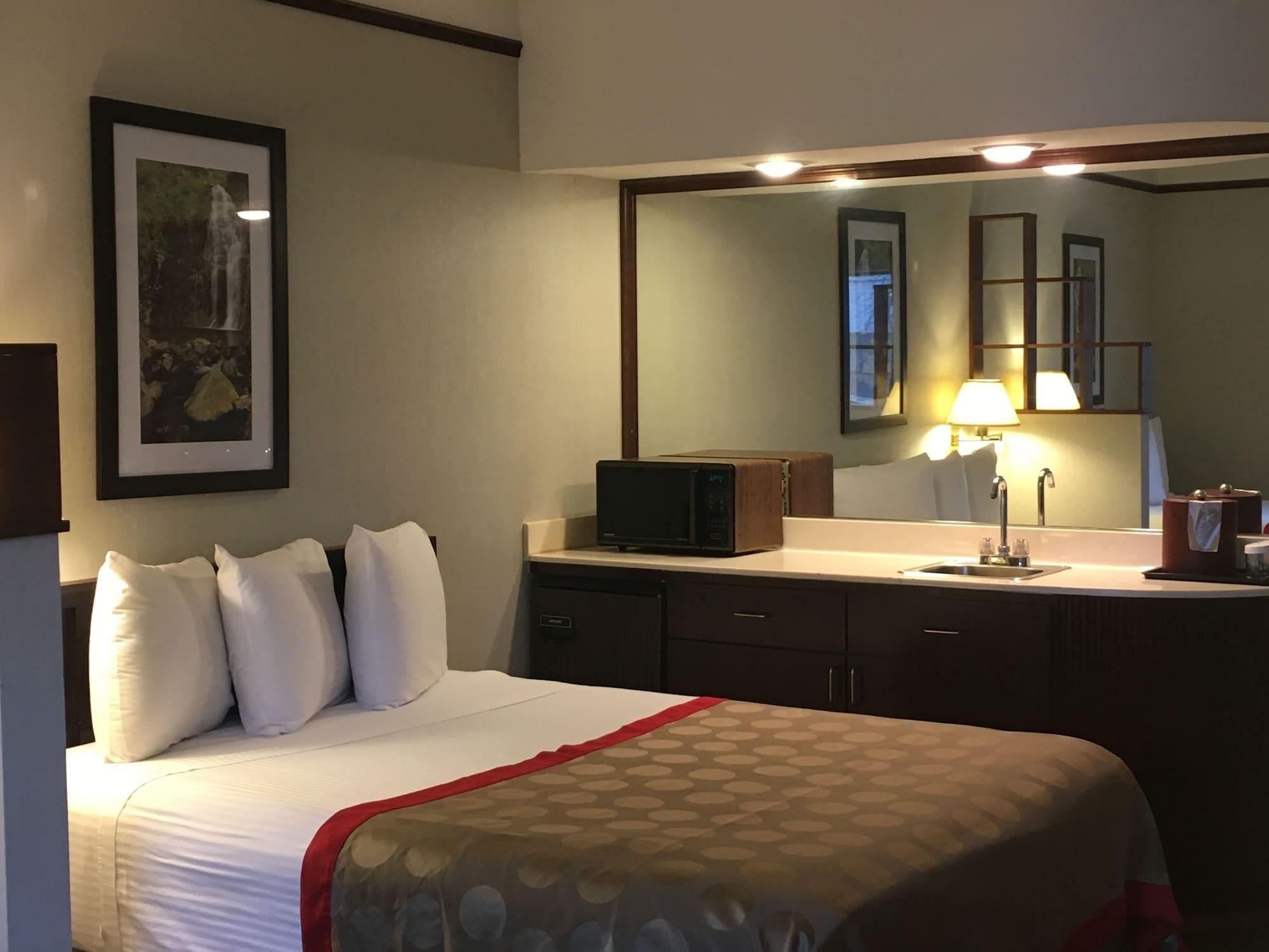 Ramada by Wyndham Portland Airport Otel Dış mekan fotoğraf
