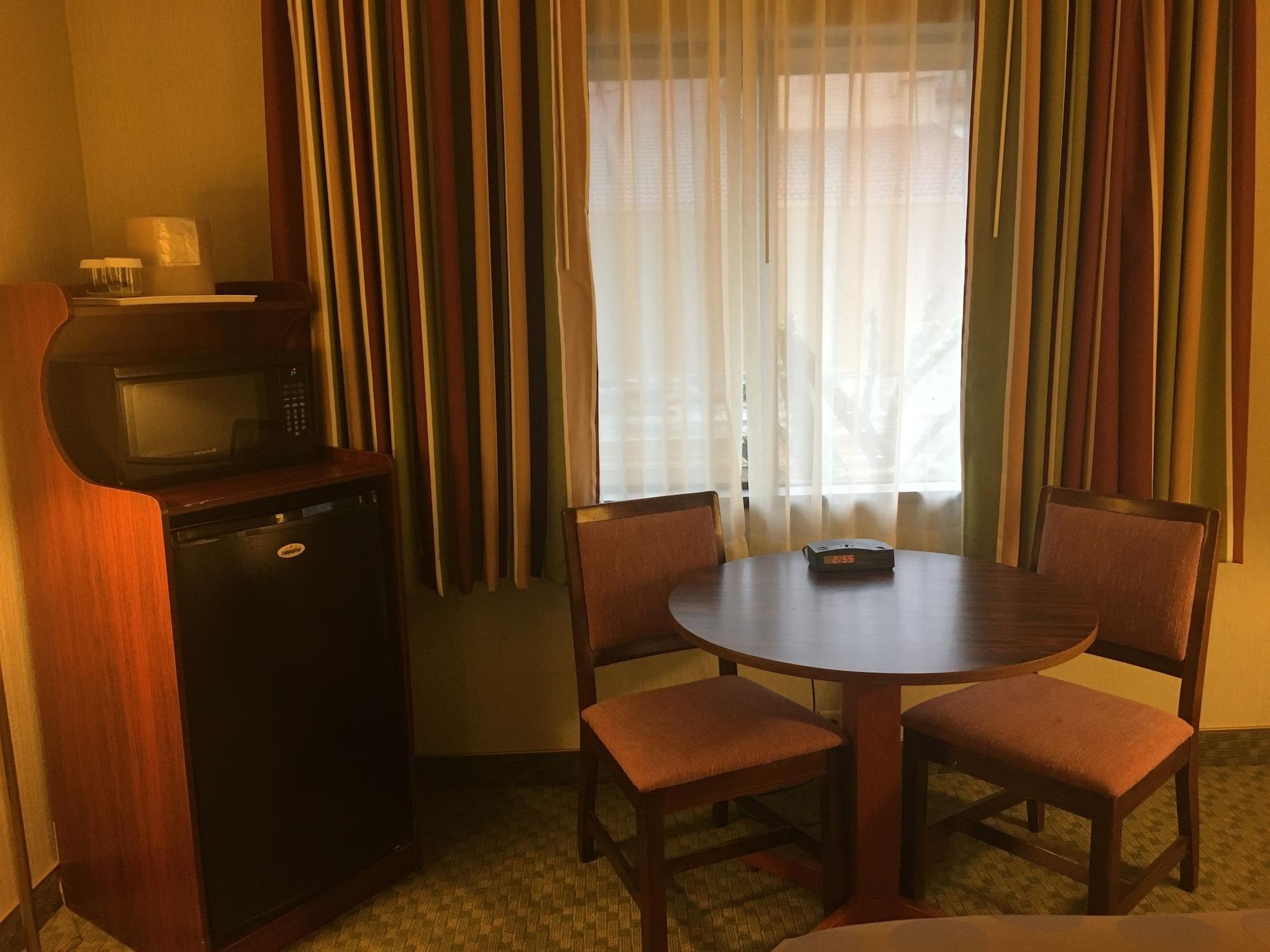 Ramada by Wyndham Portland Airport Otel Dış mekan fotoğraf