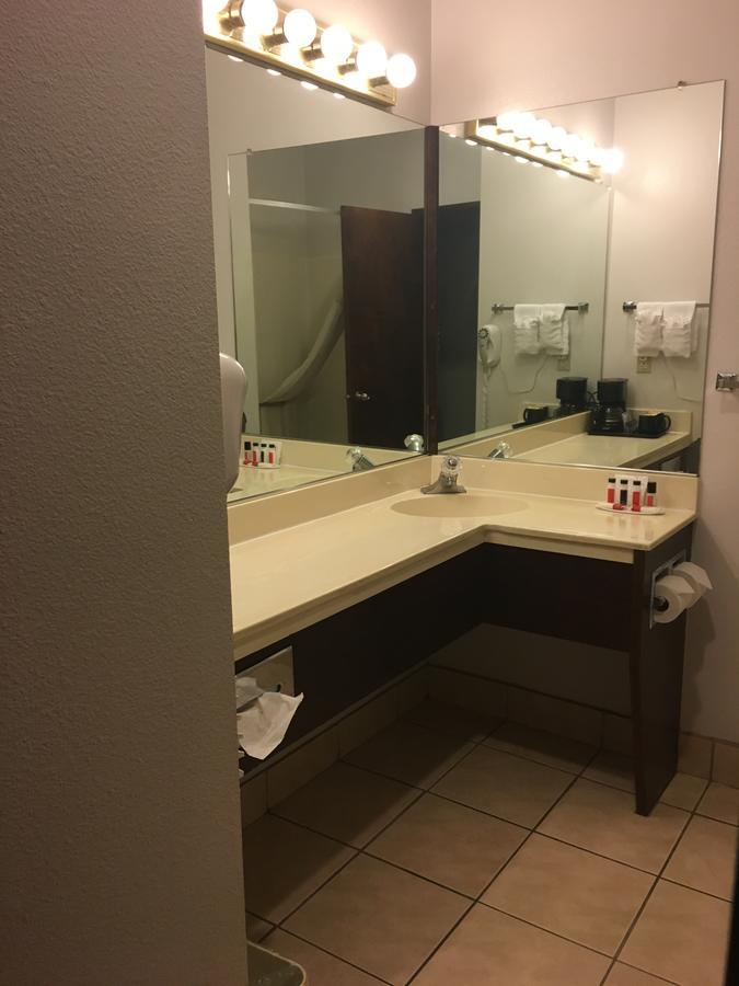 Ramada by Wyndham Portland Airport Otel Dış mekan fotoğraf